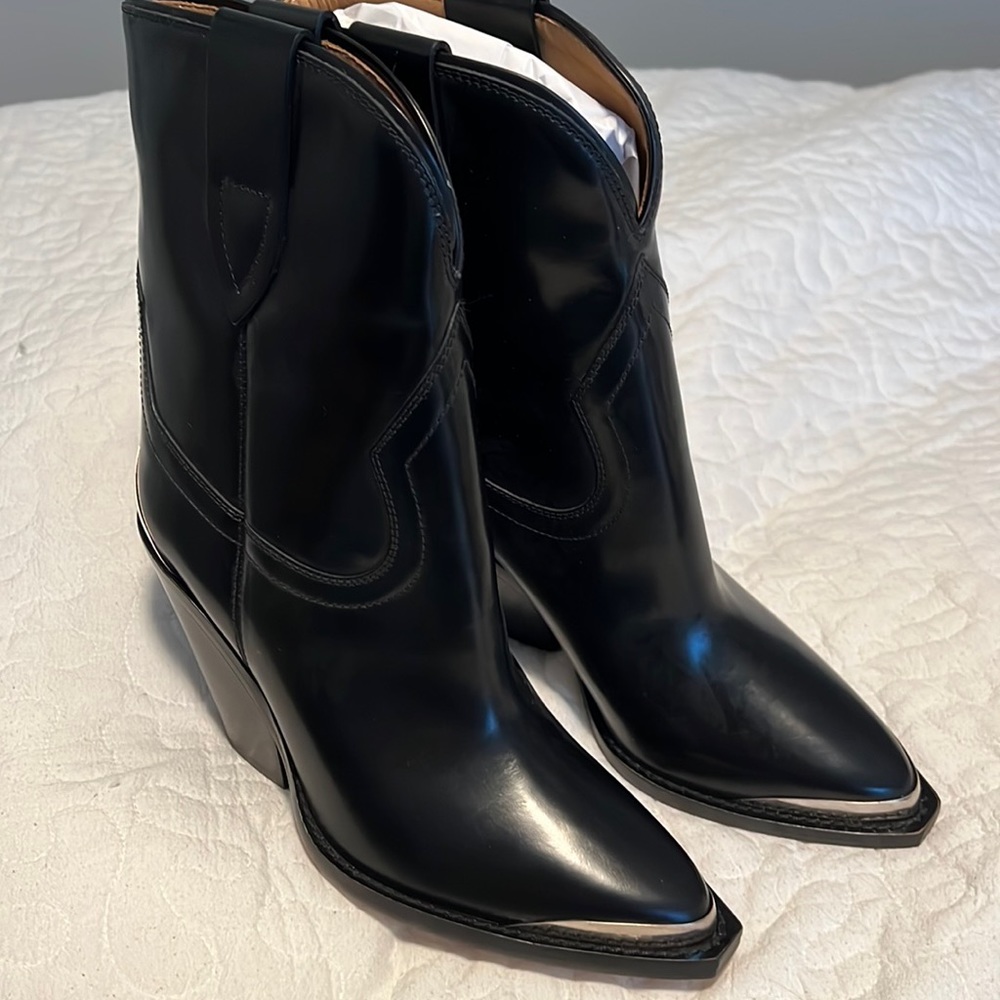 Isabel Marant Almond Toe Slip-On Boots
